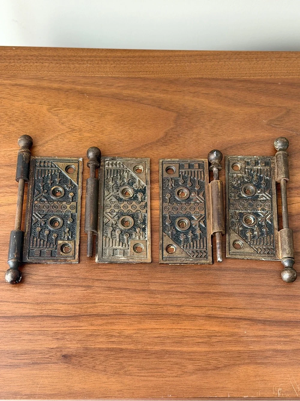 VTG Eastlake Ornate Cast Iron Hinges Pair w/ Ball Finial Pins Victorian Hardware